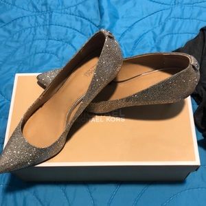 MK -Flex Kitten Pump Glitte